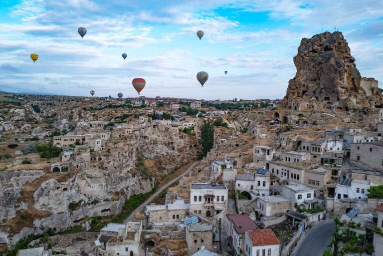 Menjalani Wisata Halal ke Turki Saat Musim Dingin, Nikmati Keindahannya Halal Tour Turki-Greece: Liburan Sekaligus Napak Tilas Peradaban Islam
