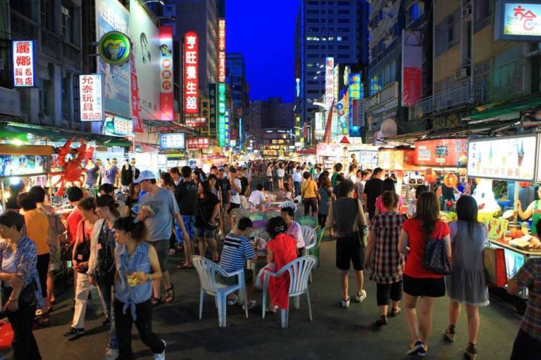 Pasar Malam Liuhe, Surganya Wisata Kuliner Saat Halal Tour di Kaohsiung