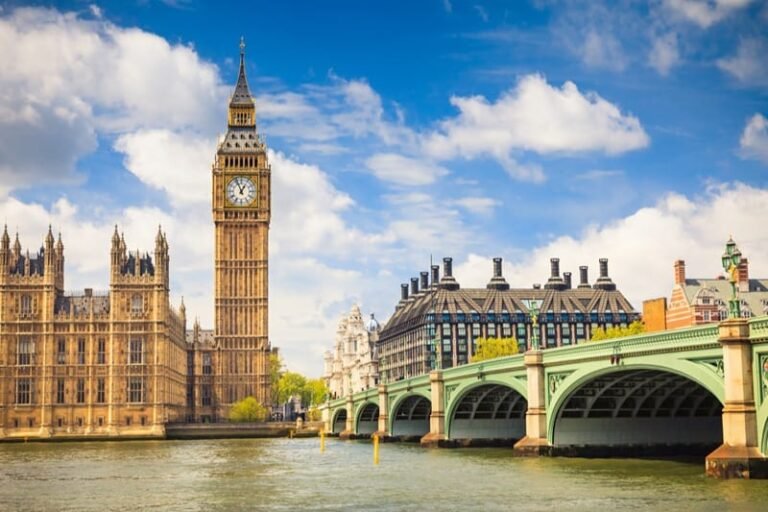 Banyak Pilihan Halal Tour, London Calling Para Muslim Traveler!