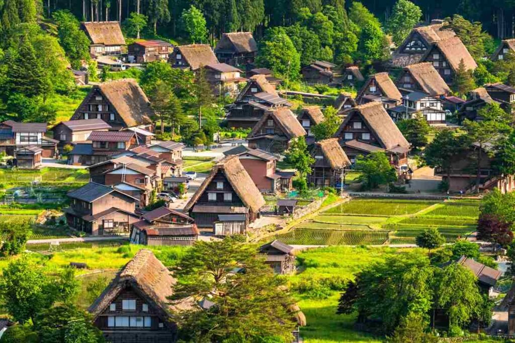 Halal Tour ke Shirakawa-go, Rasakan Wisata ke Negeri Dongeng di Jepang