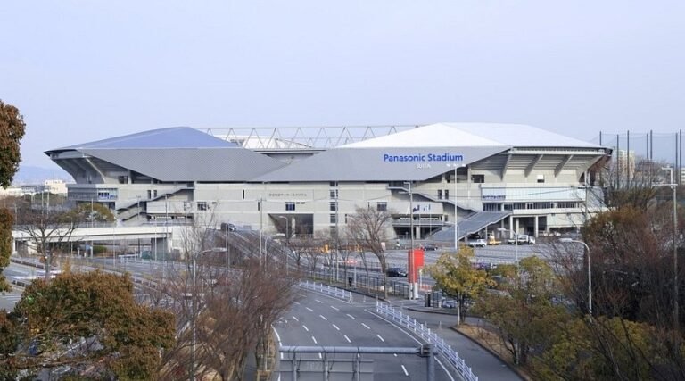 Dukung Garuda di Stadion Suita Sambil Jelajah Osaka dalam Halal Tour ke Negeri Sakura!