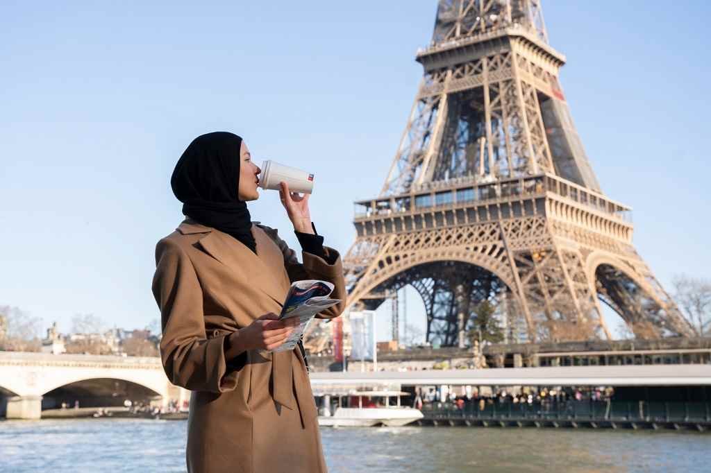Tips Halal Tour Aman dan Nyaman di Paris untuk Wisatawan Muslim