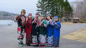 Travel Jepang: Menjelajahi Warisan Budaya Ainu yang Mulai Terlupakan Panduan Ringkas Travel Jepang untuk Traveler Pemula Wisata Halal Dunia Terbaik untuk Keluarga dengan Anak Kecil