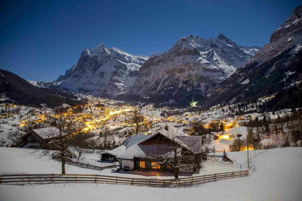 Menyusuri Desa-desa Tradisional dan Rumah Kayu dalam Wisata Halal Swiss