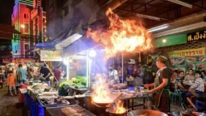 Thailand, Pattaya, dan Brunei dalam Satu Halal Tour Super Praktis Liburan Murah ke Bangkok: Tempat Belanja Murah yang Ramah Muslim Traveler